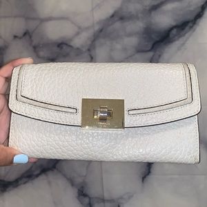 SOLDKate Spade BEIGE LEATHER WALLET 5 COMPARTMENTS